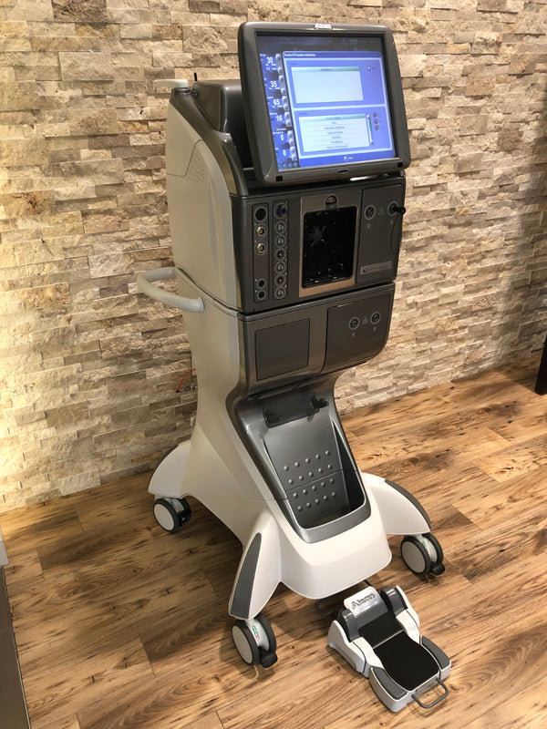 Alcon Constellation Vision System (2012) – Refurbished, No Laser – Includes 1 Handpiece – 1 Year Warranty (USA)