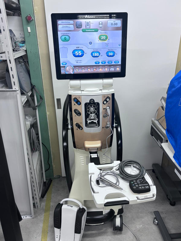 ALCON CENTURION 2014 with 2023 Handpiece