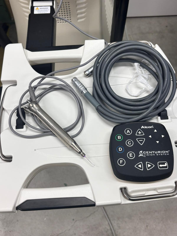 ALCON CENTURION 2014 with 2023 Handpiece